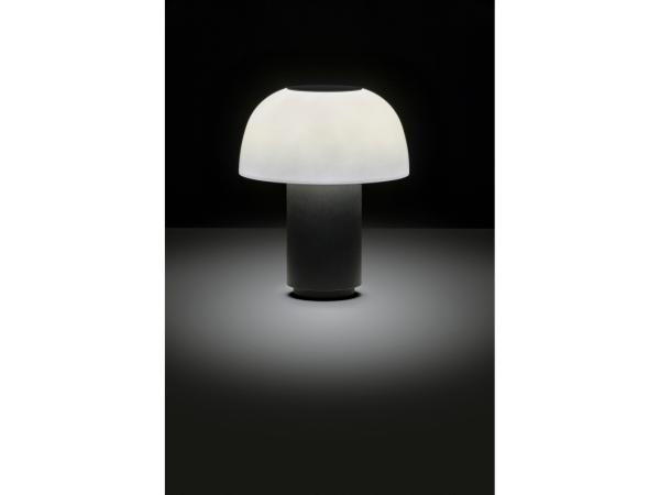 

Zone LED Lampe 22 cm i black, genopladelig med USB